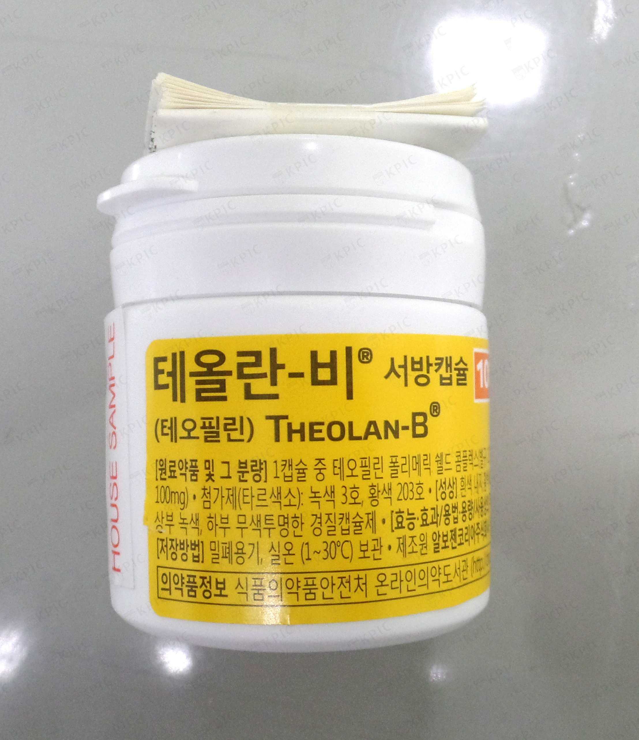 테올란비서방캡슐100mg 포장재 이미지